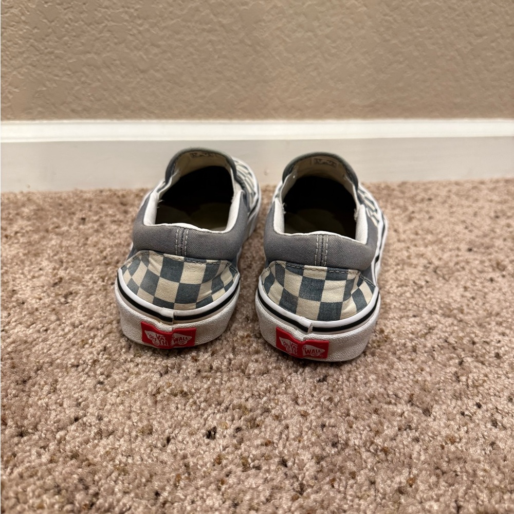 Women’s Checkered Vans (size 8) - Picture 4 of 7